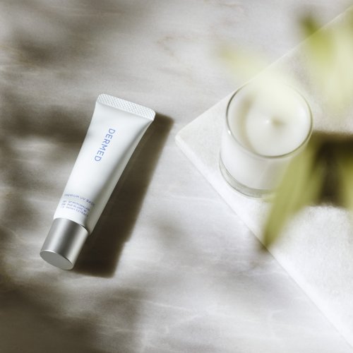 Carousel post from dermed_official.