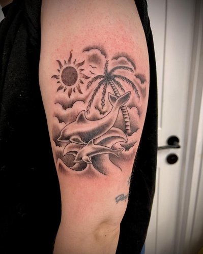 Photo post from lovetattoossandhurst.