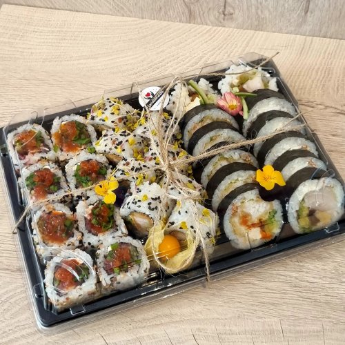 Carousel post from sun_sushi_restaurant.