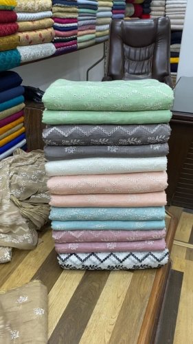 Video post from akbar_fabrics_.