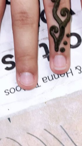 Video post from egyptian_henna_tattoos_florida.