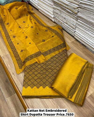 Carousel post from akbar_fabrics_.