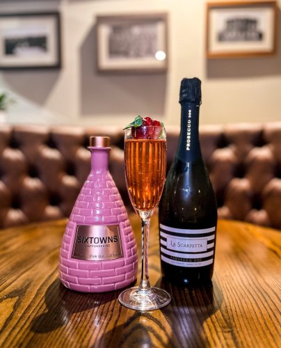 Carousel post from themoathouse.