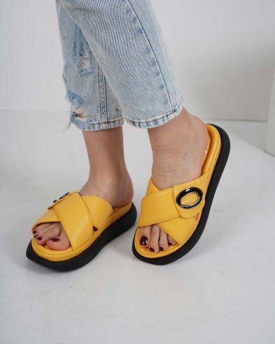 Carousel post from ossoshoes.