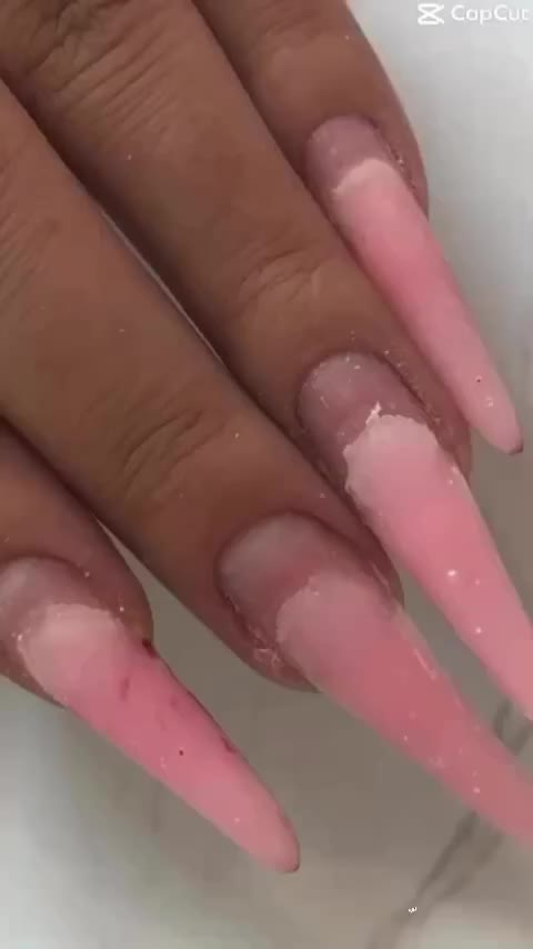 Video post from desaronsalon.