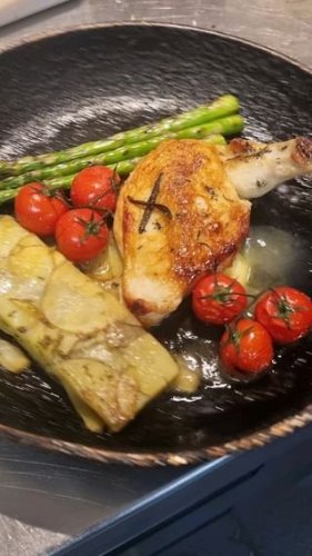 Video post from thearytoukley.