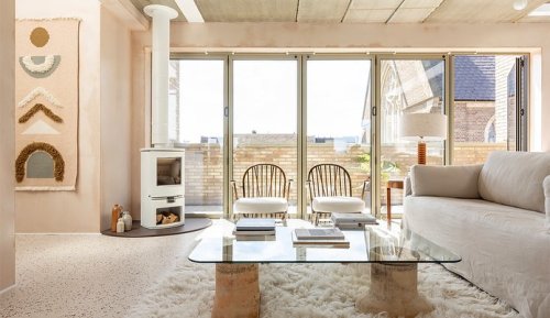 Carousel post from saltfilm_locations.