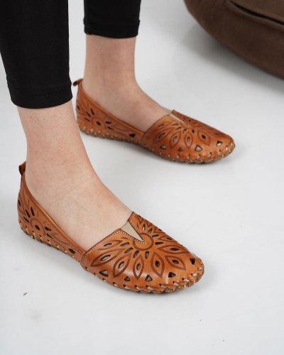Carousel post from ossoshoes.