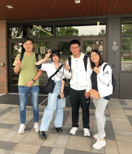 PostPhoto