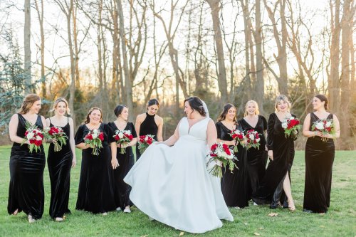 Photo post from thecurvybridenj.