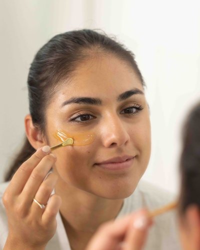 Carousel post from comvita_nz.