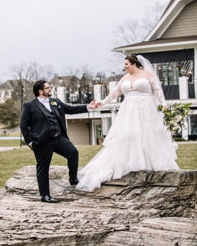 Photo post from thecurvybridenj.