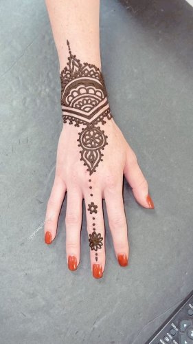 Video post from egyptian_henna_tattoos_florida.
