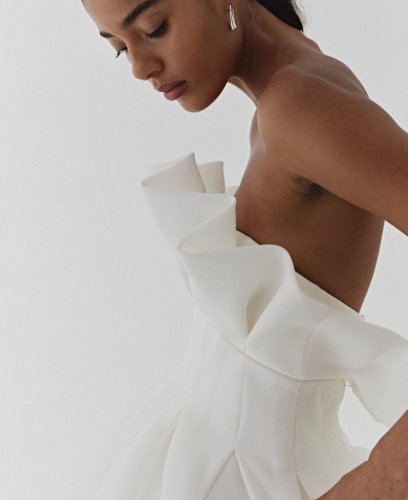 Photo post from jolibride.