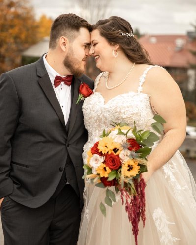 Carousel post from thecurvybridenj.