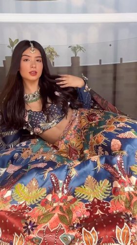 Video post from payal_zinal.