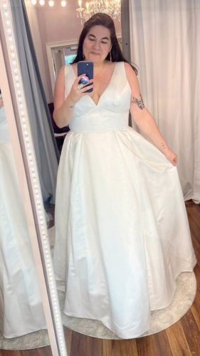 Video post from thecurvybridenj.