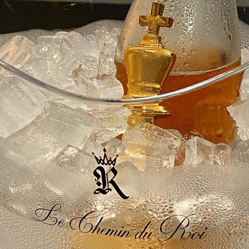 Photo post from lecheminduroi.