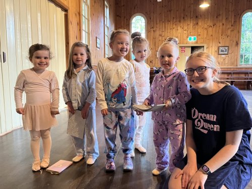 Carousel post from expanse.schoolofdance.