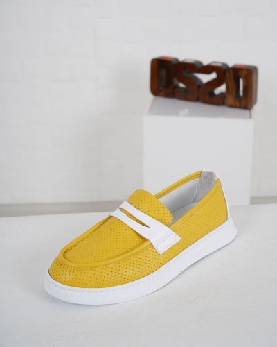 Carousel post from ossoshoes.