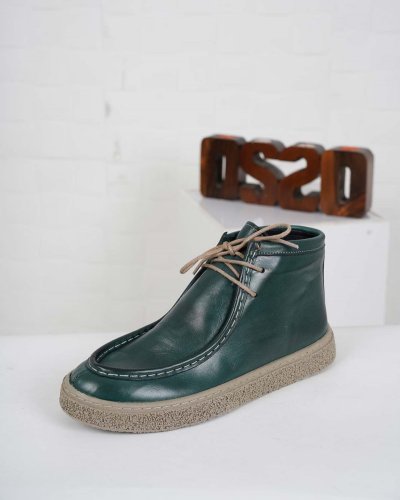 Carousel post from ossoshoes.