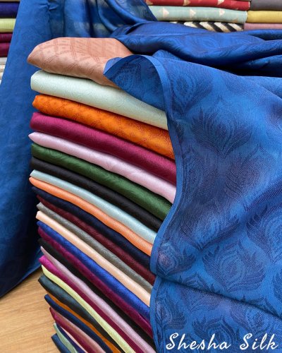 Carousel post from akbar_fabrics_.