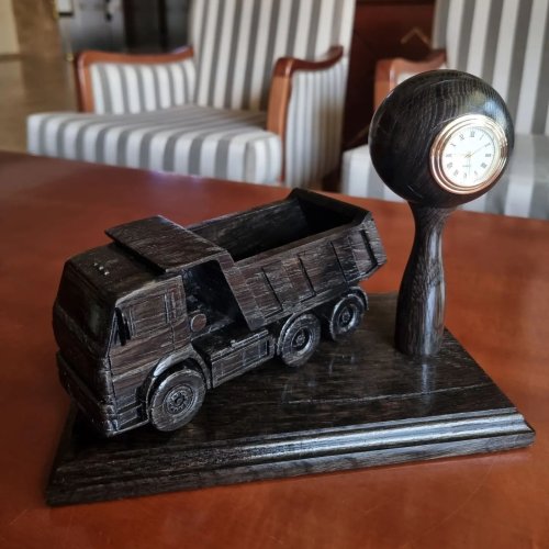 Carousel post from padarunak.fond.