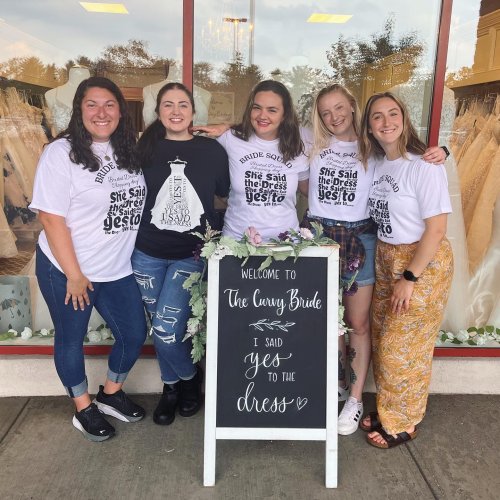 Photo post from thecurvybridenj.