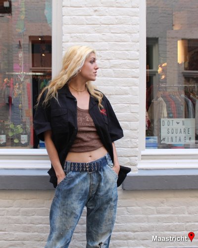 Photo post from dotnsquare_vintage.