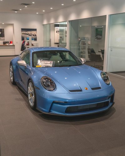 Carousel post from porschewarrington.