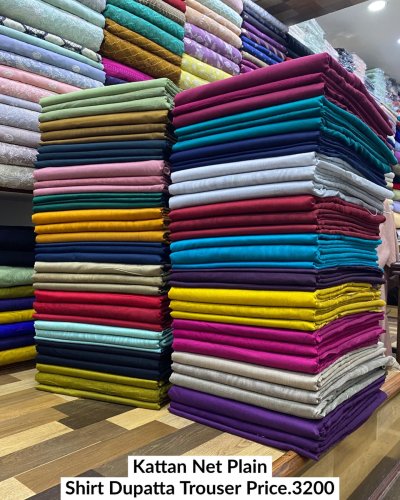 Carousel post from akbar_fabrics_.