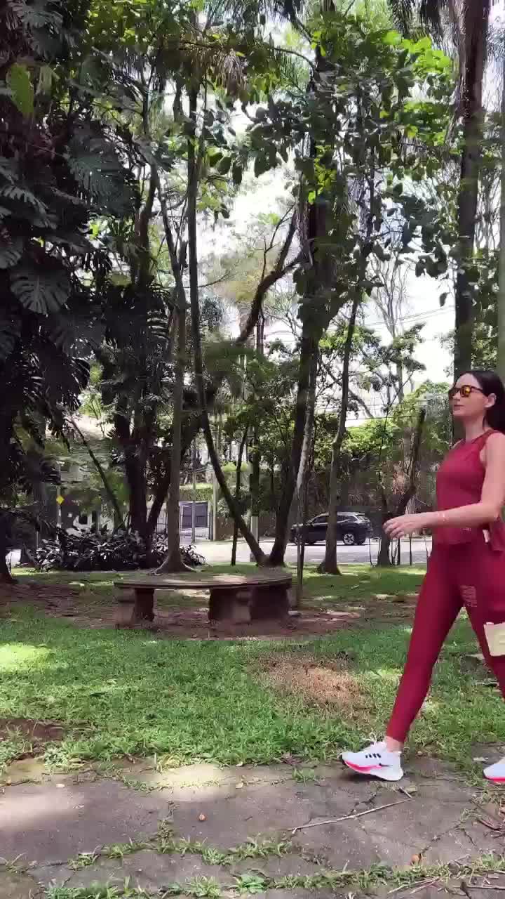 Video post from liveoficial.