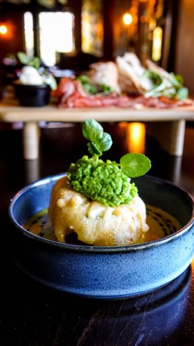 Video post from themoathouse.