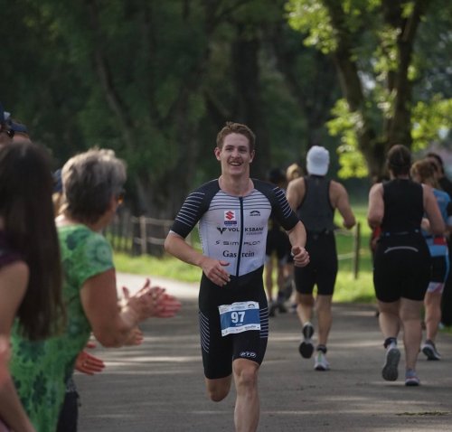 Carousel post from skinfitracingtriteam.