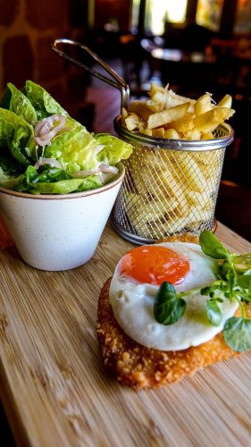 Video post from themoathouse.