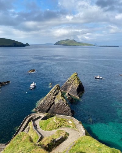 Carousel post from dinglepeninsulatourism.