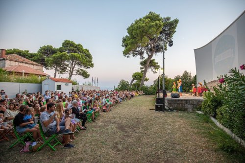 Carousel post from dubrovnikfestival.