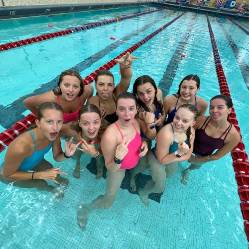 Photo post from fairportswimming.