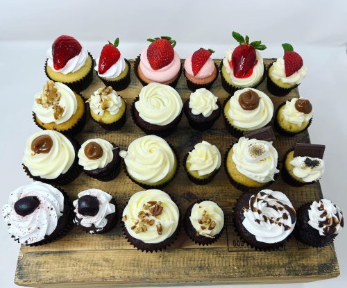 Photo post from famous_creations_catering.