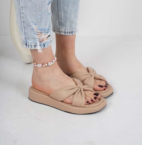 Carousel post from ossoshoes.