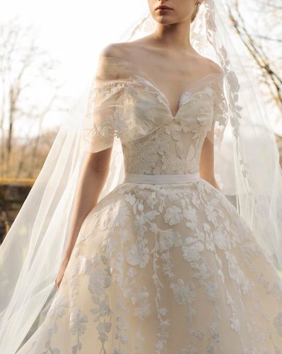 Photo post from lelitebridal.