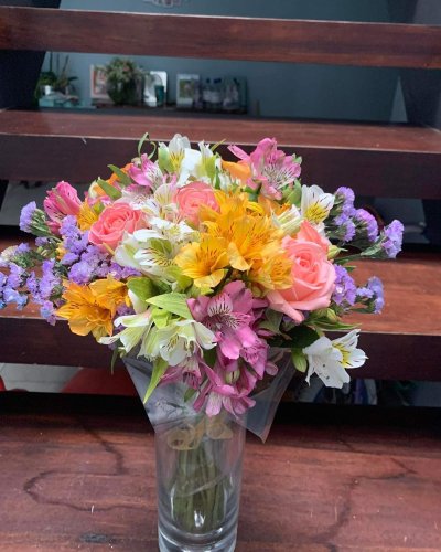 Carousel post from la_gifteria.