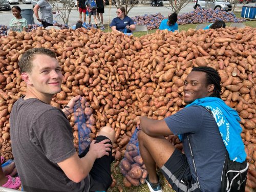 Carousel post from uscbstudentlife.