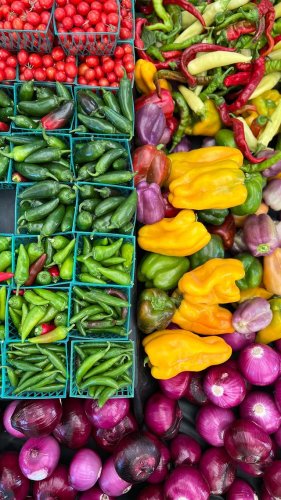 Video post from visaliafarmersmarket.