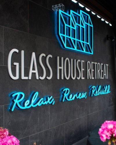 Photo post from glasshouseretreat.