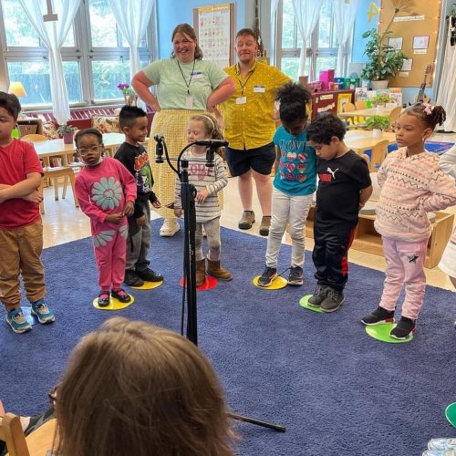 Carousel post from denfringe.