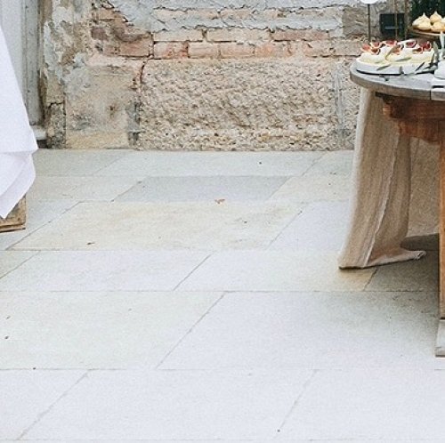 Photo post from suesseboutique.