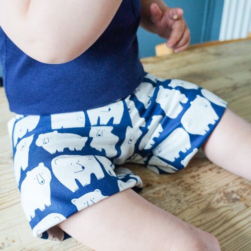 Carousel post from elephantinmyhandbag.