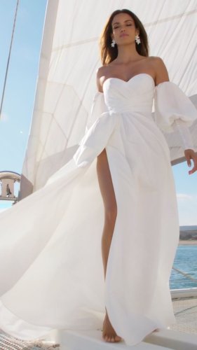 Video post from jolibride.