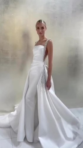 Video post from jolibride.